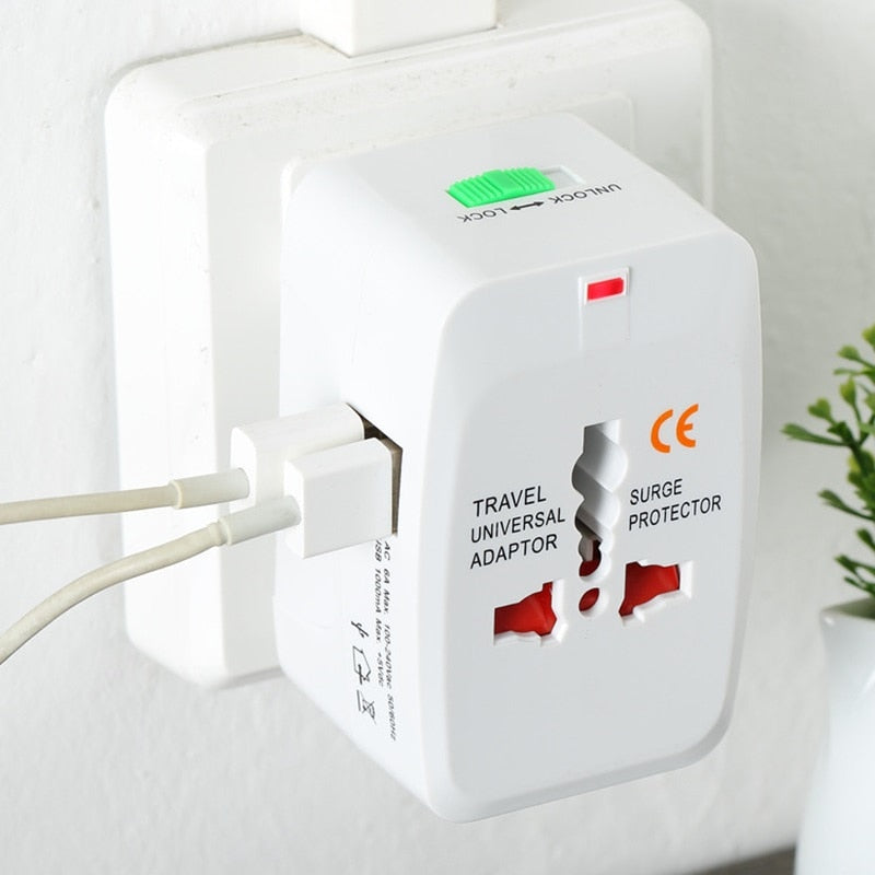 PowerServe 4 in 1 Universal Adapter Plug