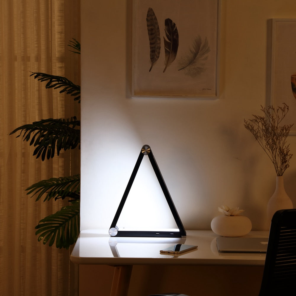 SpaceControl Wireless Charging Desk Lamp