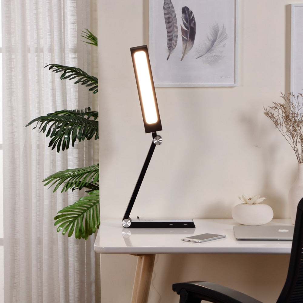 SpaceControl Wireless Charging Desk Lamp